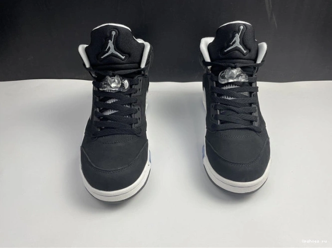 Jordan CT4838-011 “Oreo” 5 Air 1029